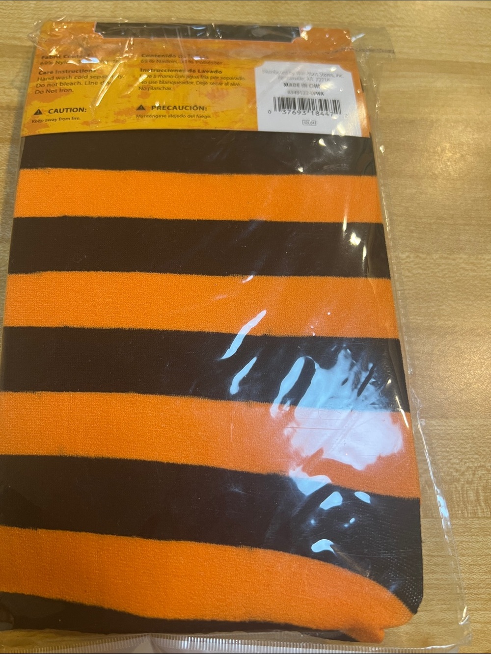 #3031**Halloween Women's Orange and Black Striped Witch Tights - Unbranded - Picture 4 of 17